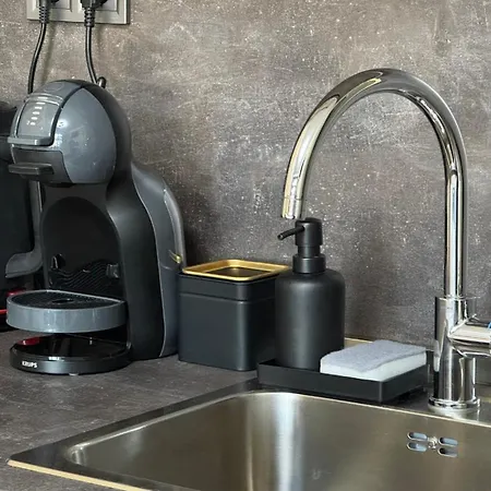 Precious Apartment