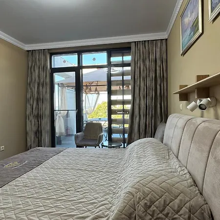 Apartment Precious *